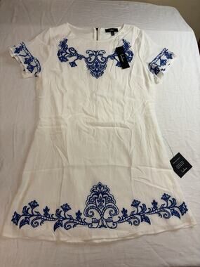 Lulus Women’s L White Blue Embroidered Shift Dress Boho Floral NWT Lined